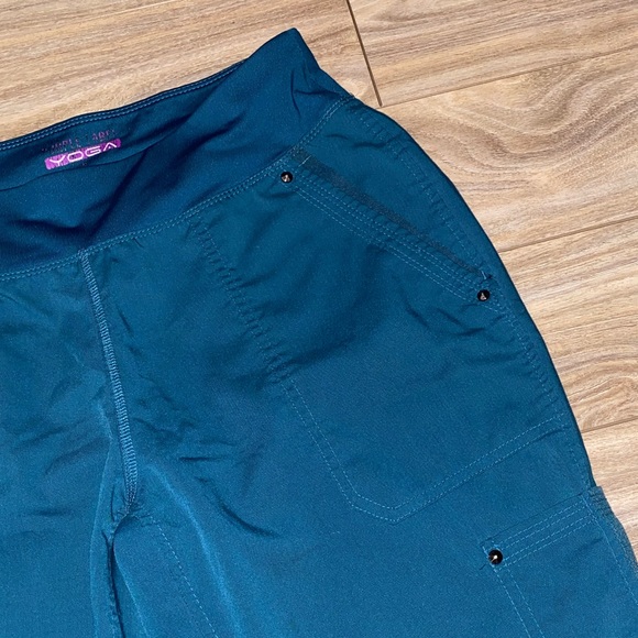 Healing Hands Purple Label Tori Women's 5-Pocket STRETCH Yoga Scrub Teal Pant S - Picture 10 of 16